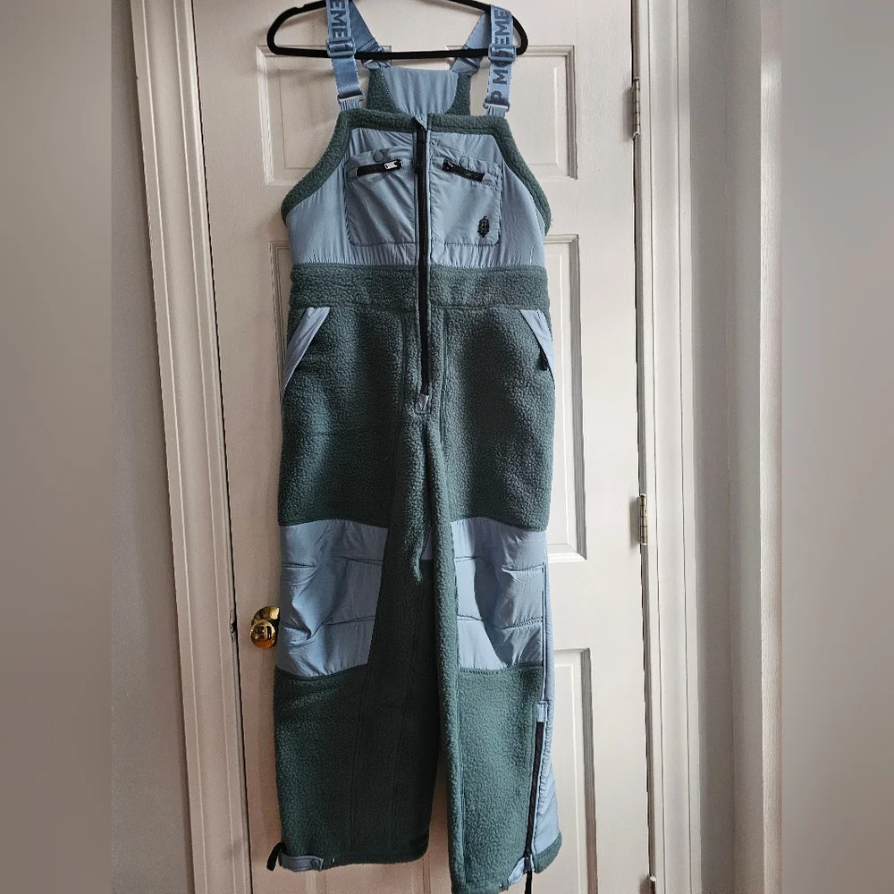 Free People Movement Hit The Slopes Overalls. New with tag - Picture 6 of 12